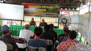 Gandeng Kejaksaan Negeri HST, TMMD ke-116 Kodim 1002/HST Gelar Penyuluhan Hukum
