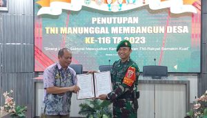 Dandim 1002/HST Serahkan Hasil TMMD ke-116 Kepada Pemerintah Daerah Kab.HST