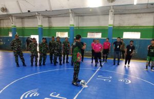 Dandim 1002/HST, Buka Turnamen Futsal Sambut HUT Ke-65 Kodam VI/Mulawarman