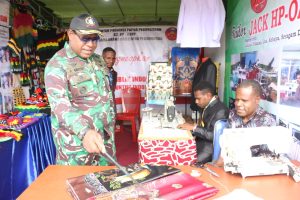 Peringati HUT Ke 78 Kemerdekaan RI, Dandim 1702/Jayawijaya Hadiri Pameran Pembangunan Papua Pegunungan