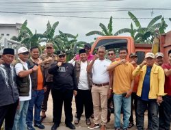 UPTDH 2 DLH Kab Bekasi Bersama Pemdes Satriajaya dan Muspika Tambun Utara Mengatasi Puluhan Ton Sampah di Aliran Sungai Kampung Gebang