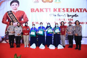 Polwan Gelar Bakti Kesehatan Donor Darah Jelang Hari Jadi Ke 75