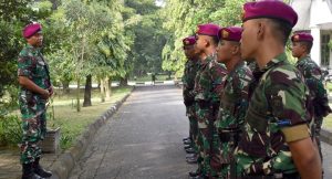 Prajurit Menbanpur 2 Marinir Pasmar 2 Ikut Berpartisipasi Dalam Satgas TMMD Ke-116 Mojokerto