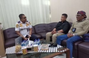 Pengurus DPC AWPI Jaktim Jalin Silaturahmi dengan Kepala Terminal Kampung Rambutan