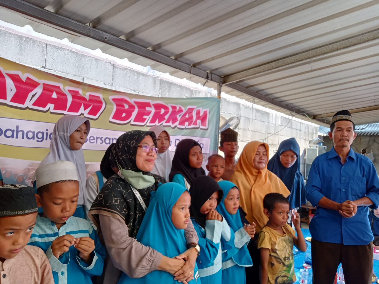 Foto:(Istimewa) Sugianto Rekan Media Berikan Santunan Kepada Yatim Piatu