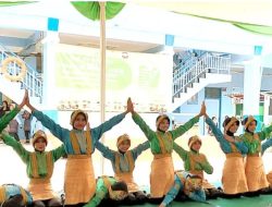 Di hari Sumpah Pemuda Tim Tari SMA Negeri 84 Menjuarai lomba Tari