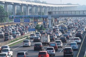 Kondisi Lalin Sejumlah Titik di Tol Tangerang dan Jagorawi Arah Jakarta Pagi Ini Padat